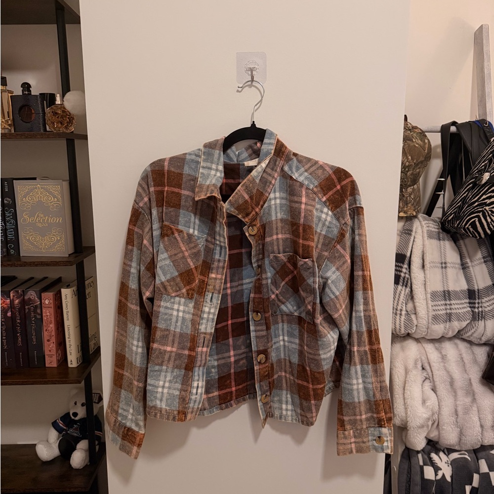 Cropped Plaid Flannel Jacket - Brown & Blue